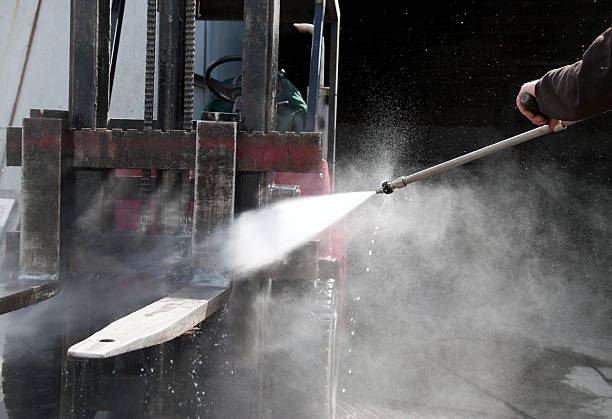 Why Choose Our Certified Pressure Washing Experts for Your Project Needs in Stockton, UT?